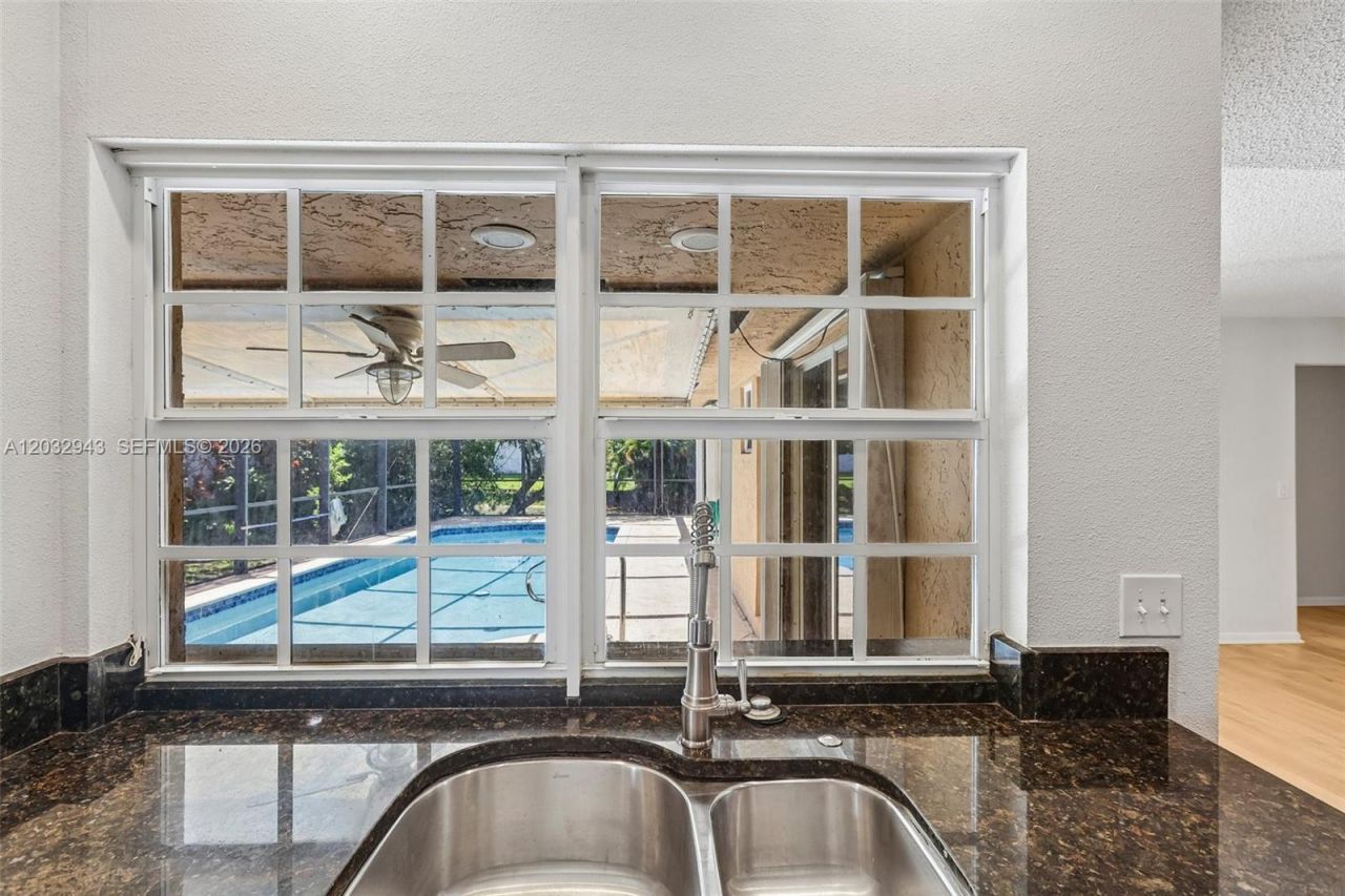 7160 NW 4th Ave, Boca Raton, FL 33487 Photo