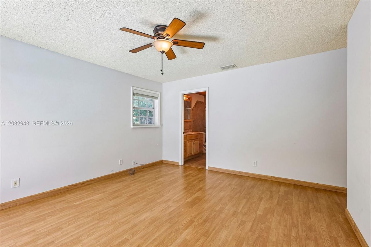 7160 NW 4th Ave, Boca Raton, FL 33487 Photo