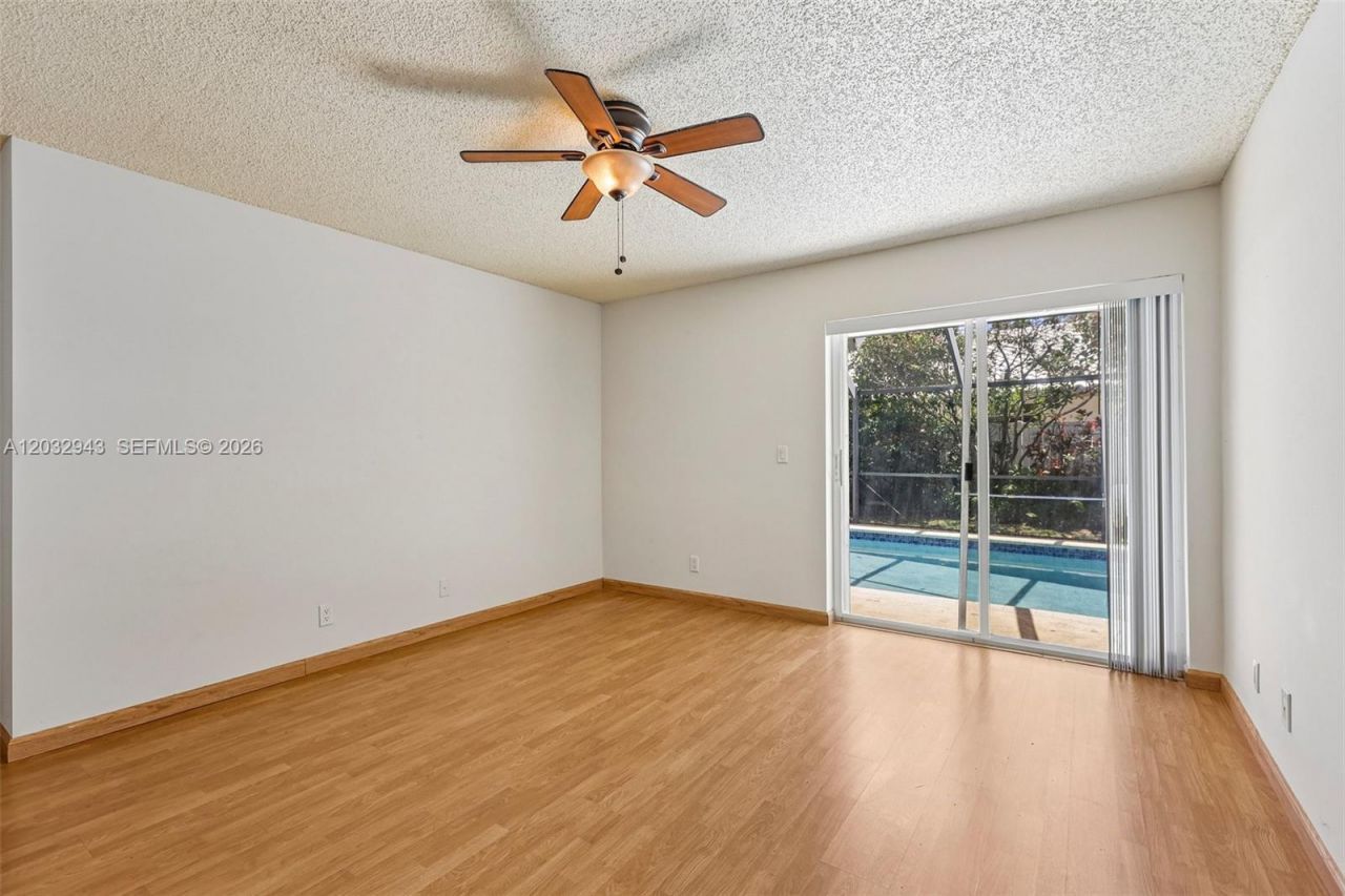 7160 NW 4th Ave, Boca Raton, FL 33487 Photo