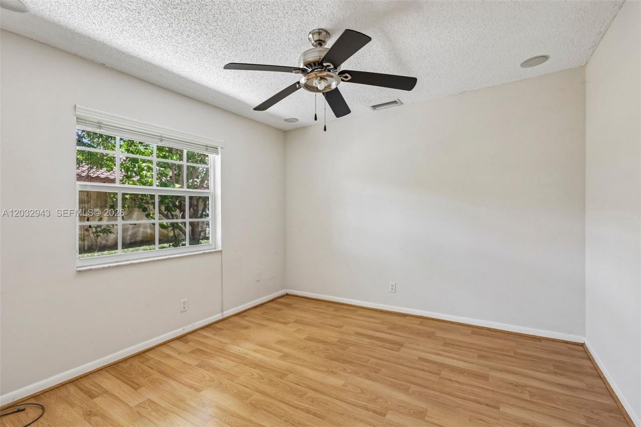 7160 NW 4th Ave, Boca Raton, FL 33487 Photo