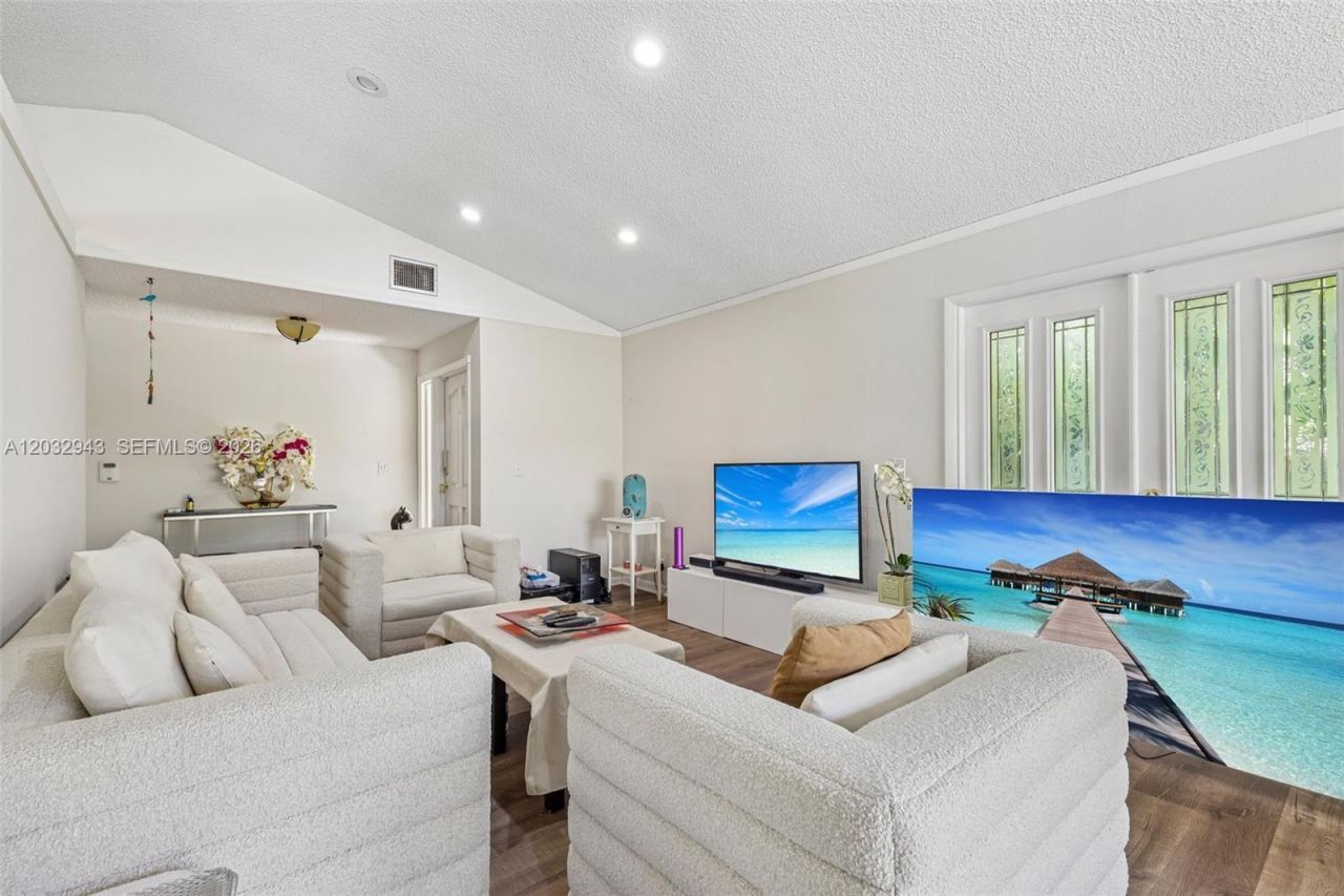 7160 NW 4th Ave , Boca Raton, FL 33487 Photo