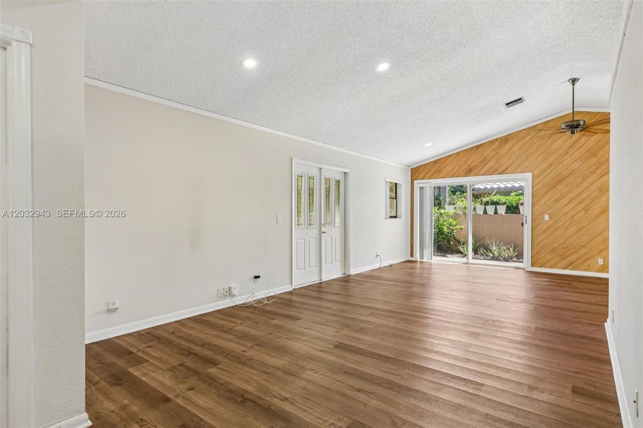 7160 NW 4th Ave, Boca Raton, FL 33487 Photo