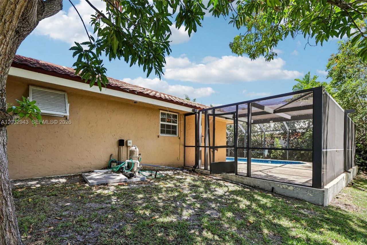 7160 NW 4th Ave, Boca Raton, FL 33487 Photo
