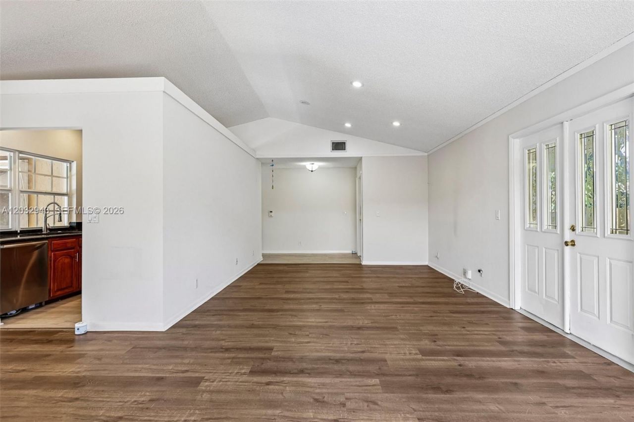7160 NW 4th Ave, Boca Raton, FL 33487 Photo