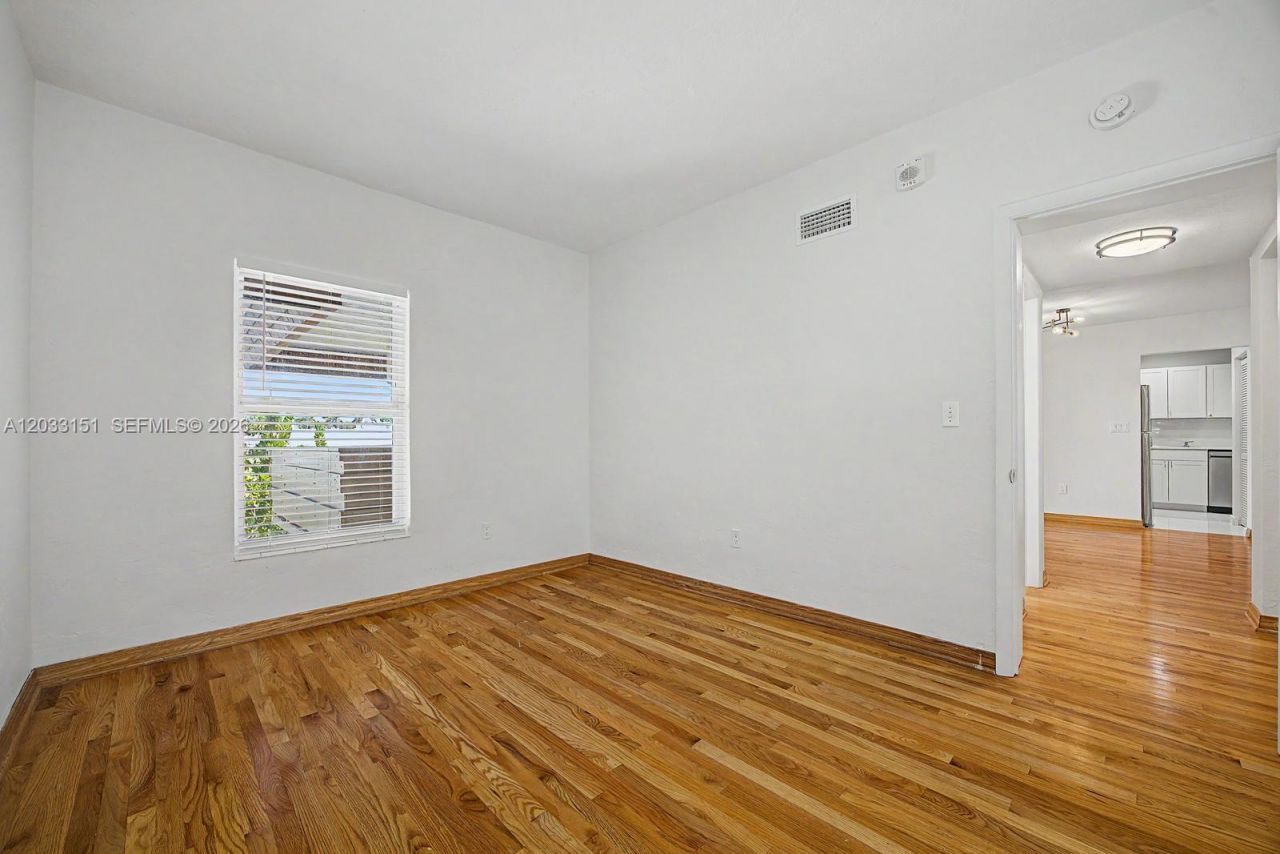 1205 Mariposa Ave , Unit 415, Coral Gables, FL 33146 Photo