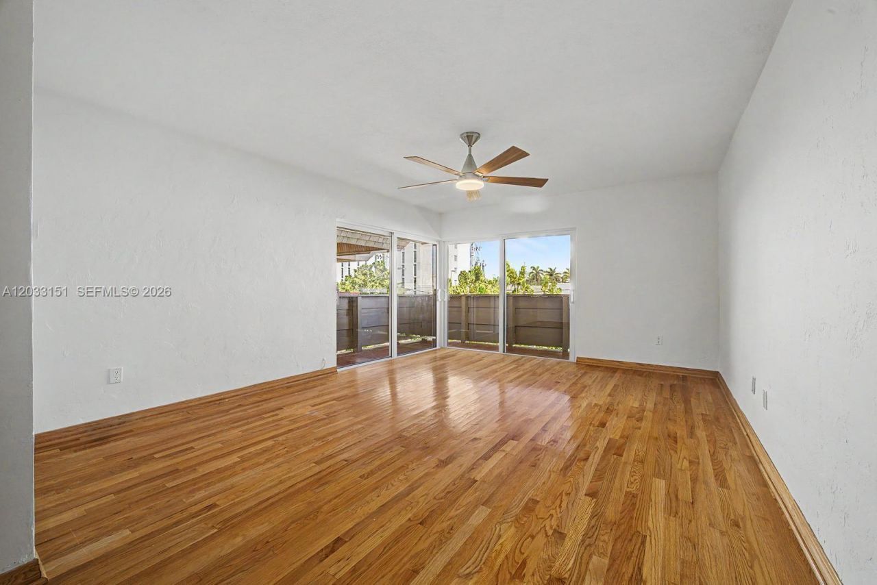 1205 Mariposa Ave , Unit 415, Coral Gables, FL 33146 Photo