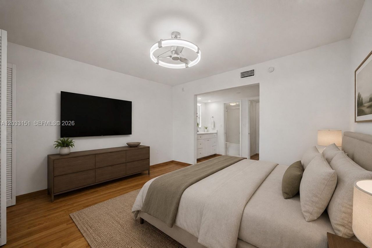 1205 Mariposa Ave , Unit 415, Coral Gables, FL 33146 Photo