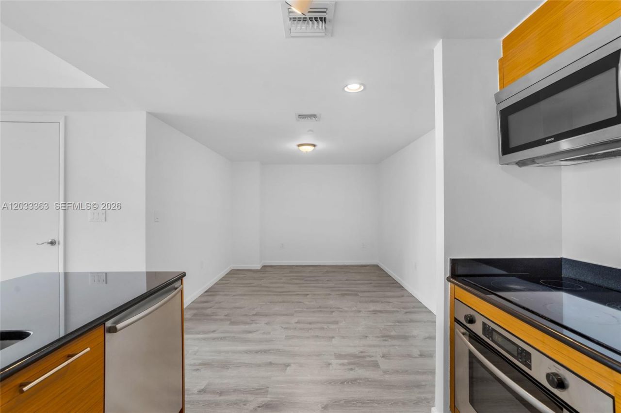 50 Biscayne Blvd , Unit 4307, Miami, FL 33132 Photo