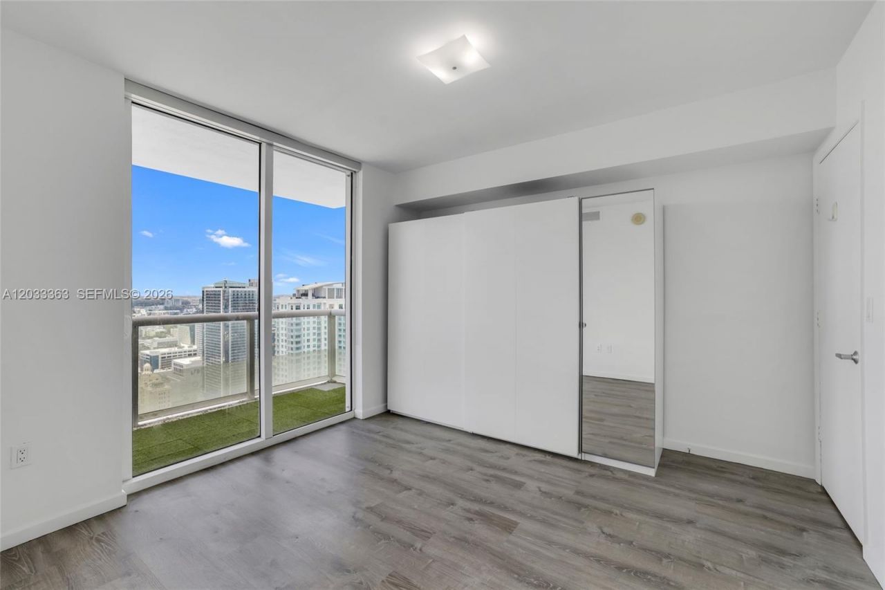 50 Biscayne Blvd , Unit 4307, Miami, FL 33132 Photo