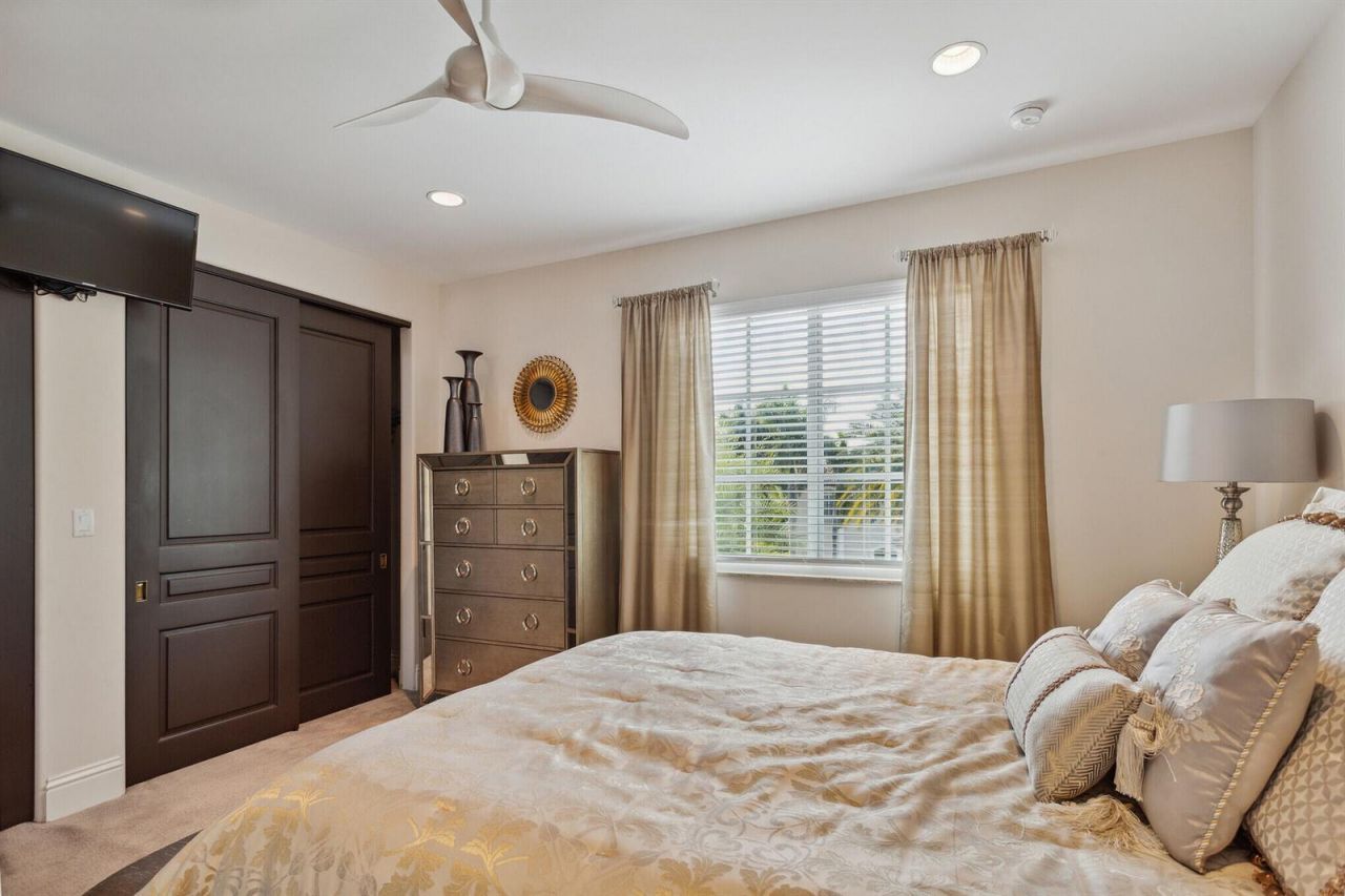 2461 SE 10th Street , Pompano Beach, FL 33062 Photo