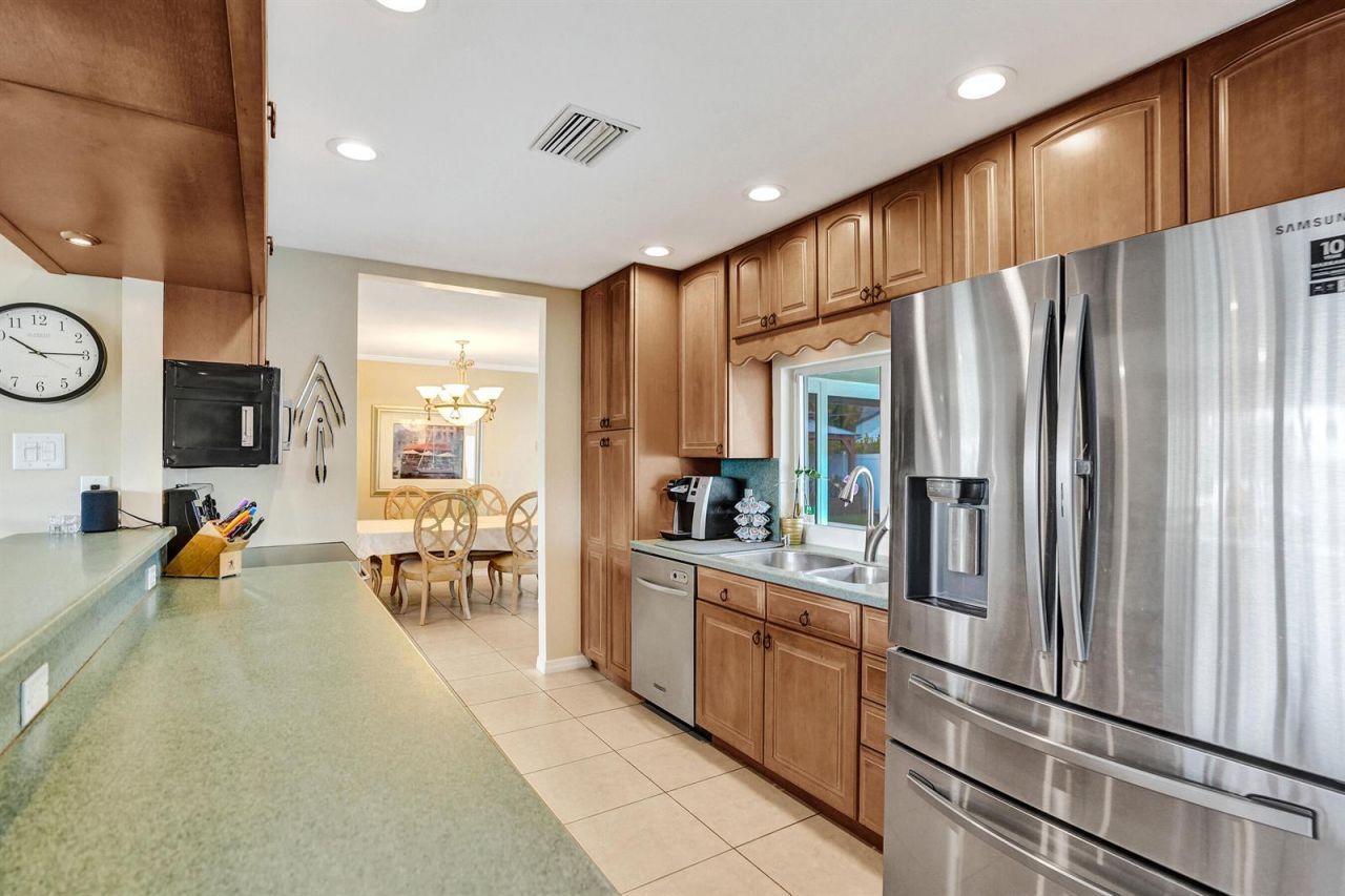 3001 NE 45th Street , Lighthouse Point, FL 33064 Photo