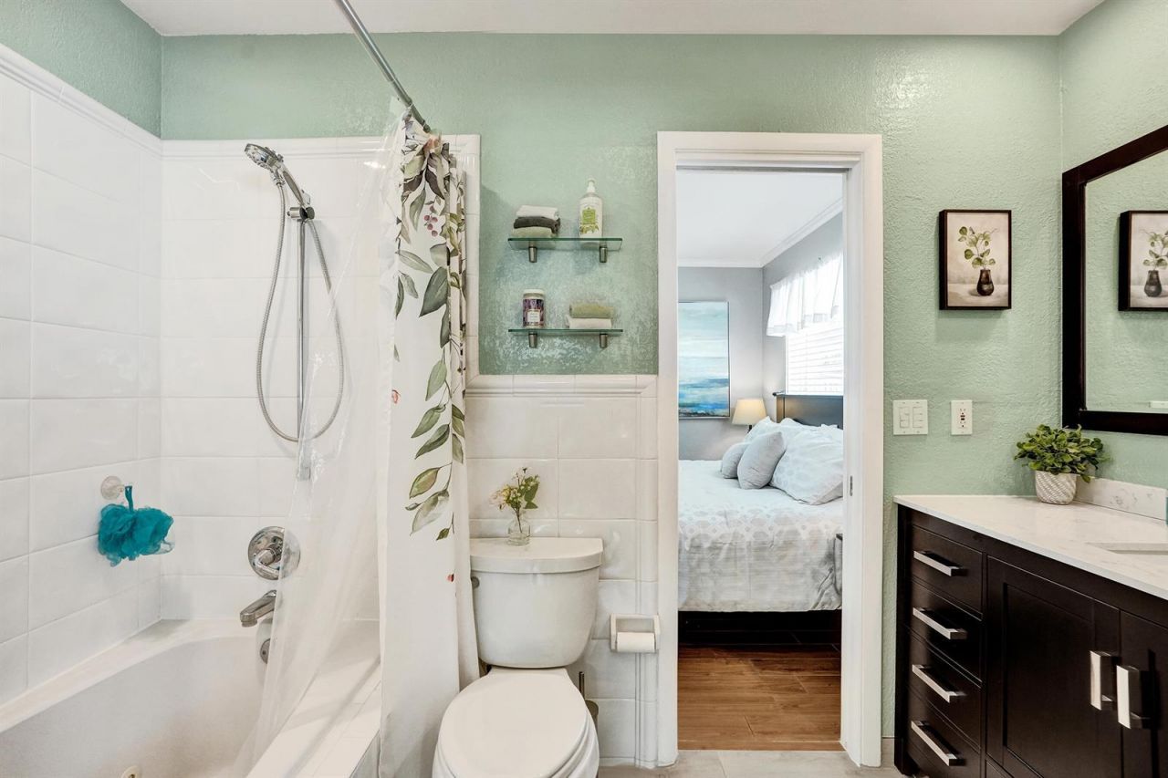 3001 NE 45th Street , Lighthouse Point, FL 33064 Photo