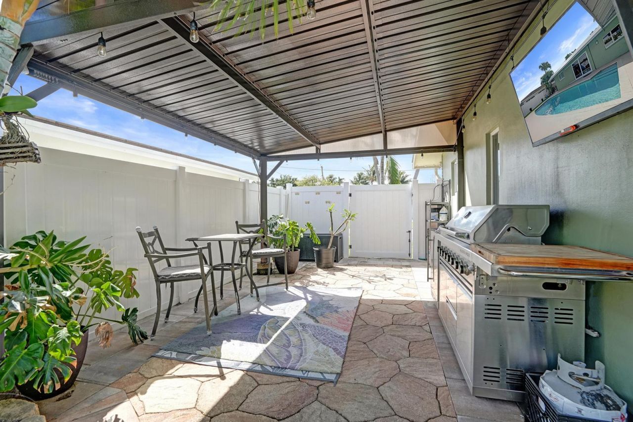 3001 NE 45th Street , Lighthouse Point, FL 33064 Photo