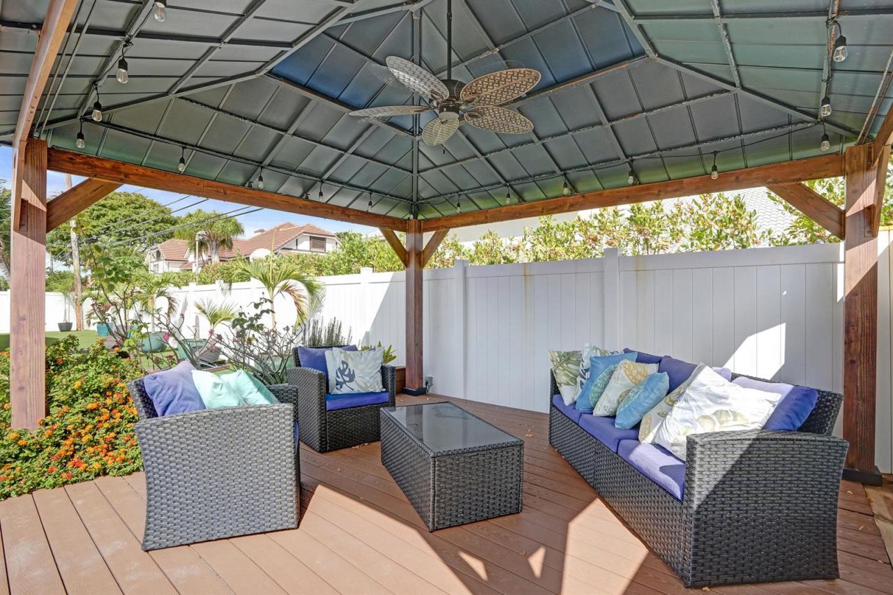 3001 NE 45th Street , Lighthouse Point, FL 33064 Photo