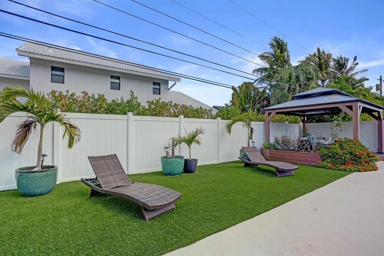 3001 NE 45th Street , Lighthouse Point, FL 33064 Photo