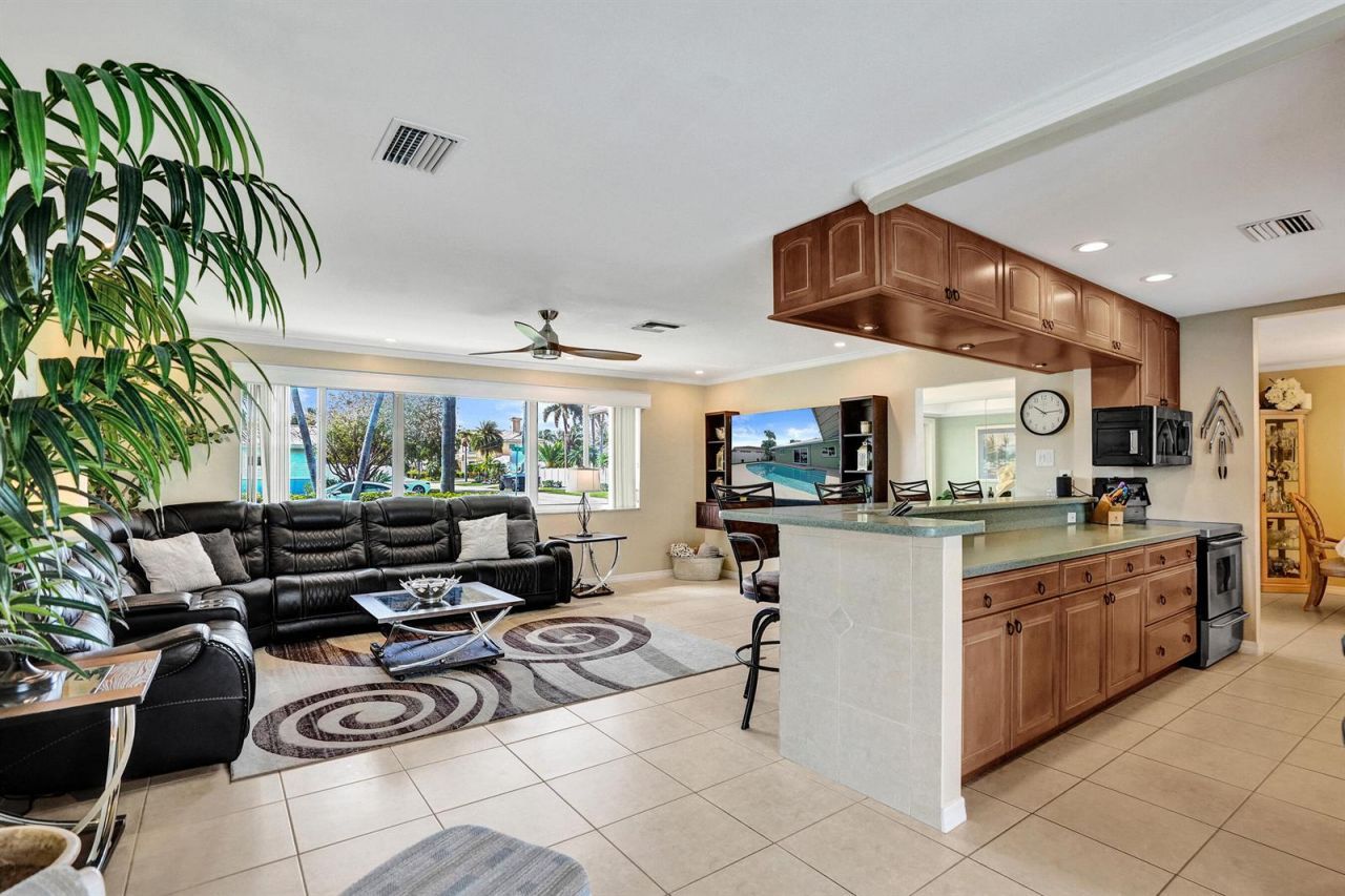 3001 NE 45th Street , Lighthouse Point, FL 33064 Photo
