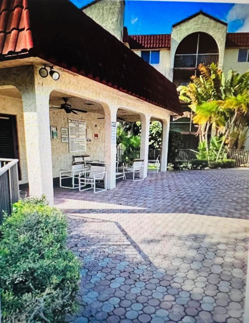3330 Spanish Moss Terrace , Unit 406, Lauderhill, FL 33319 Photo