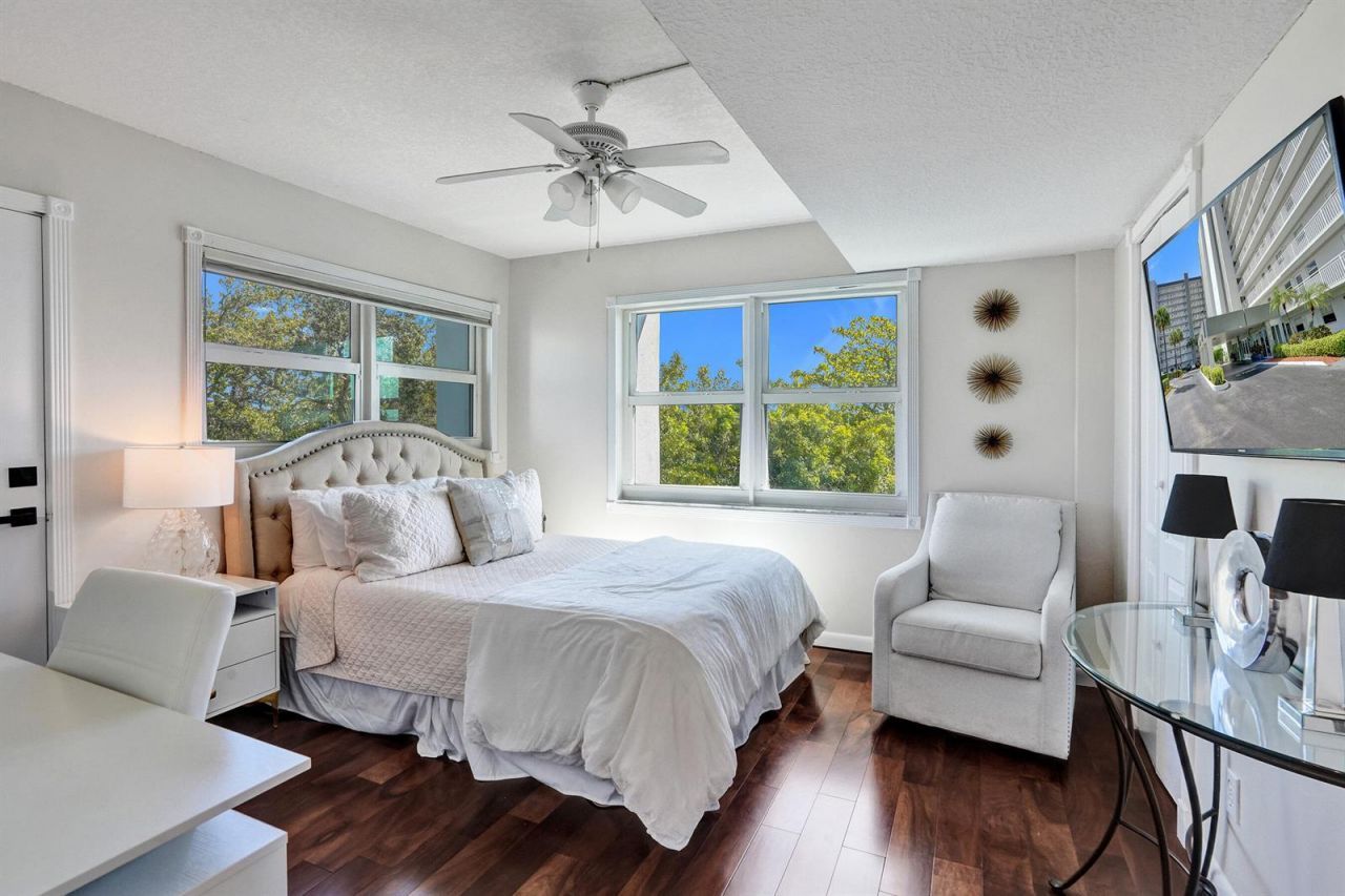 801 S Federal Highway , Unit 301, Pompano Beach, FL 33062 Photo