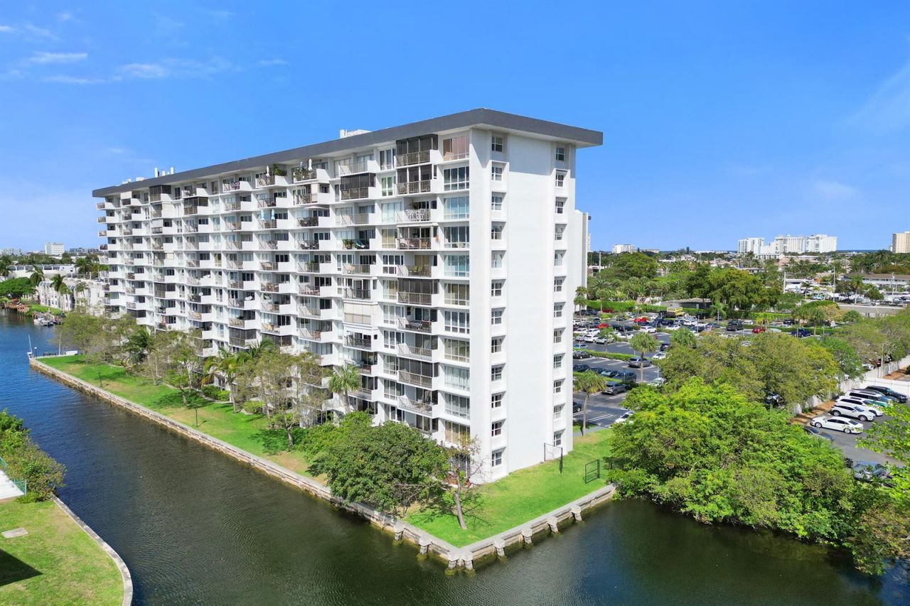 801 S Federal Highway , Unit 301, Pompano Beach, FL 33062 Photo