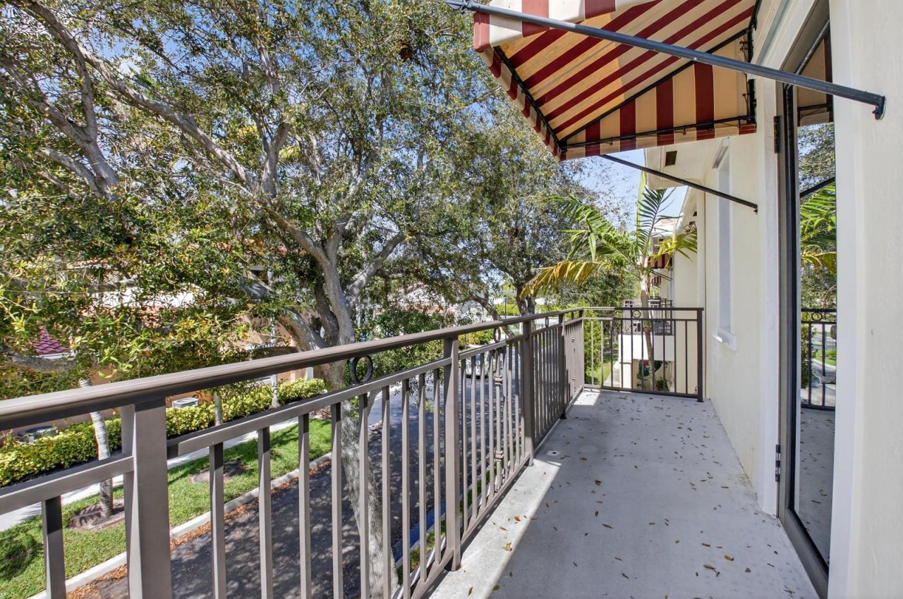 2515 Venetian Court , Boynton Beach, FL 33426 Photo