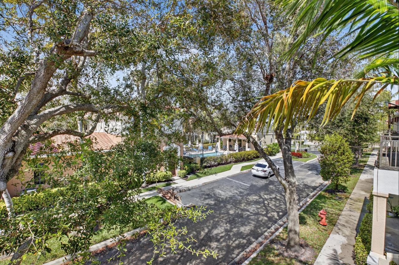 2515 Venetian Court , Boynton Beach, FL 33426 Photo