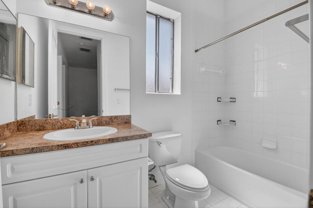2515 Venetian Court , Boynton Beach, FL 33426 Photo