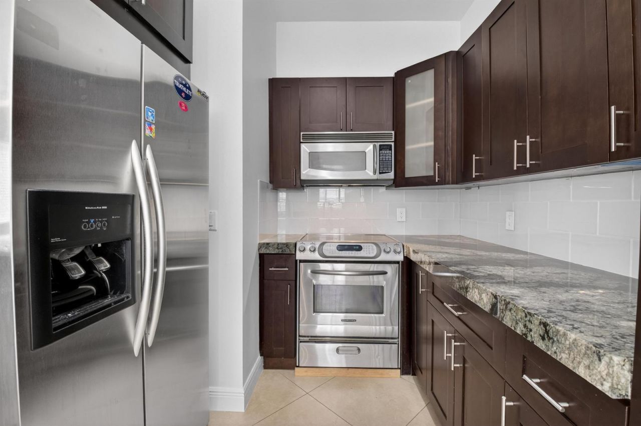 2515 Venetian Court , Boynton Beach, FL 33426 Photo