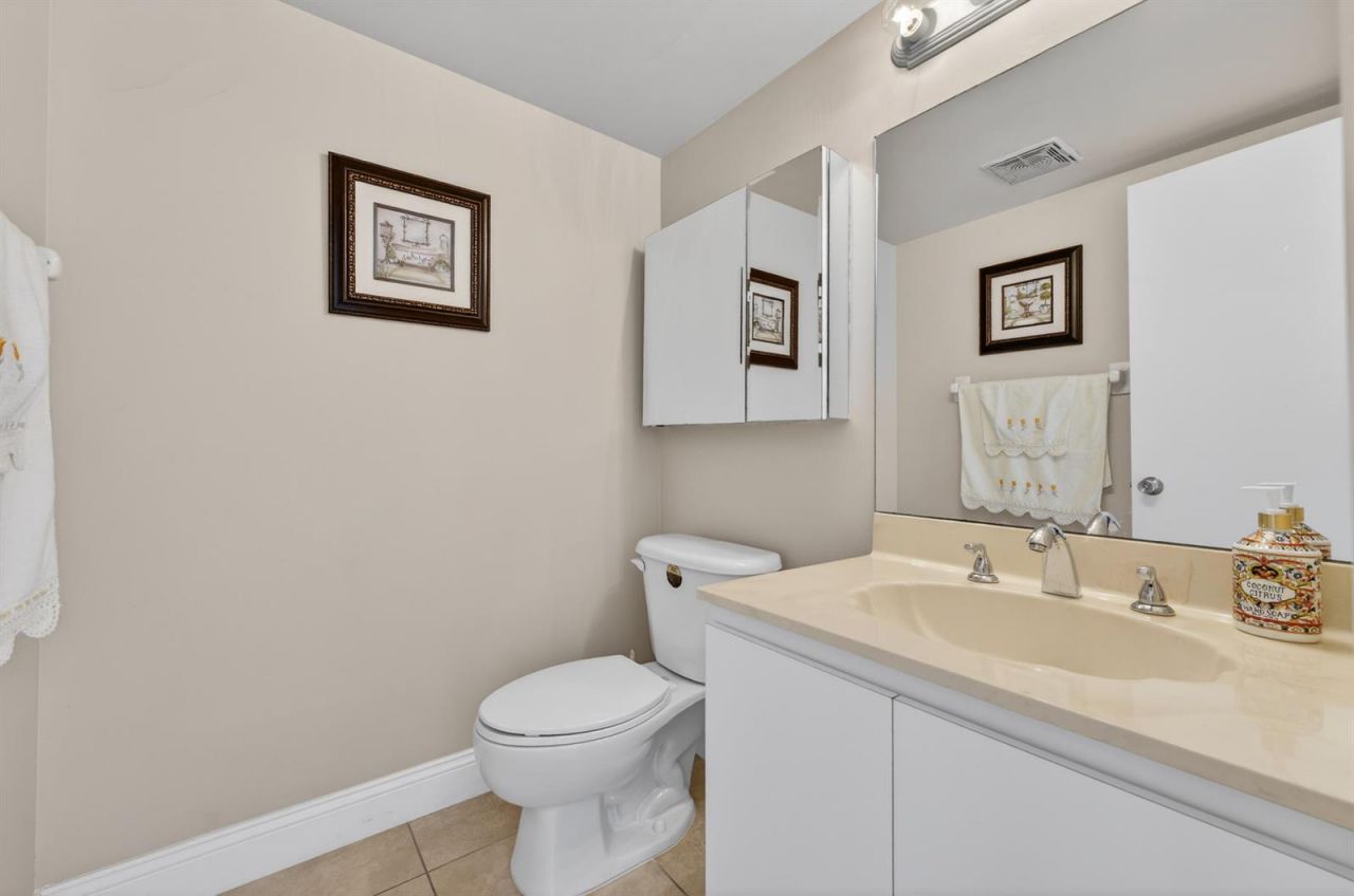 777 S Federal Highway , Unit Rp403, Pompano Beach, FL 33062 Photo