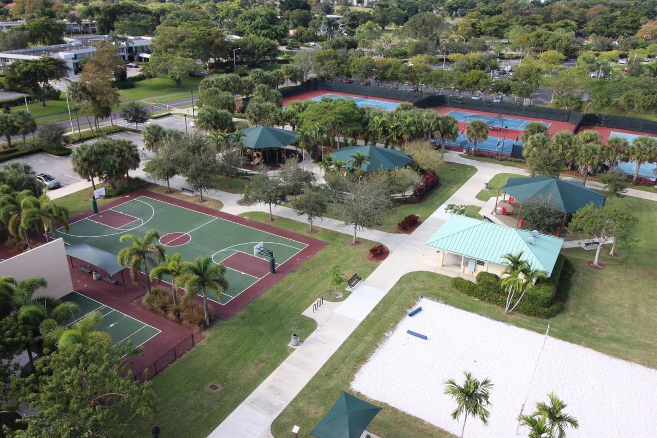 2651 S Palm Aire Drive , Unit 101, Pompano Beach, FL 33069 Photo
