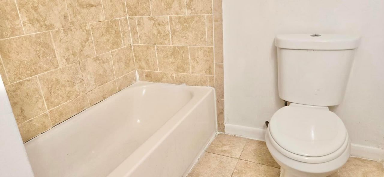 2325 Johnson Street , Hollywood, FL 33020 Photo