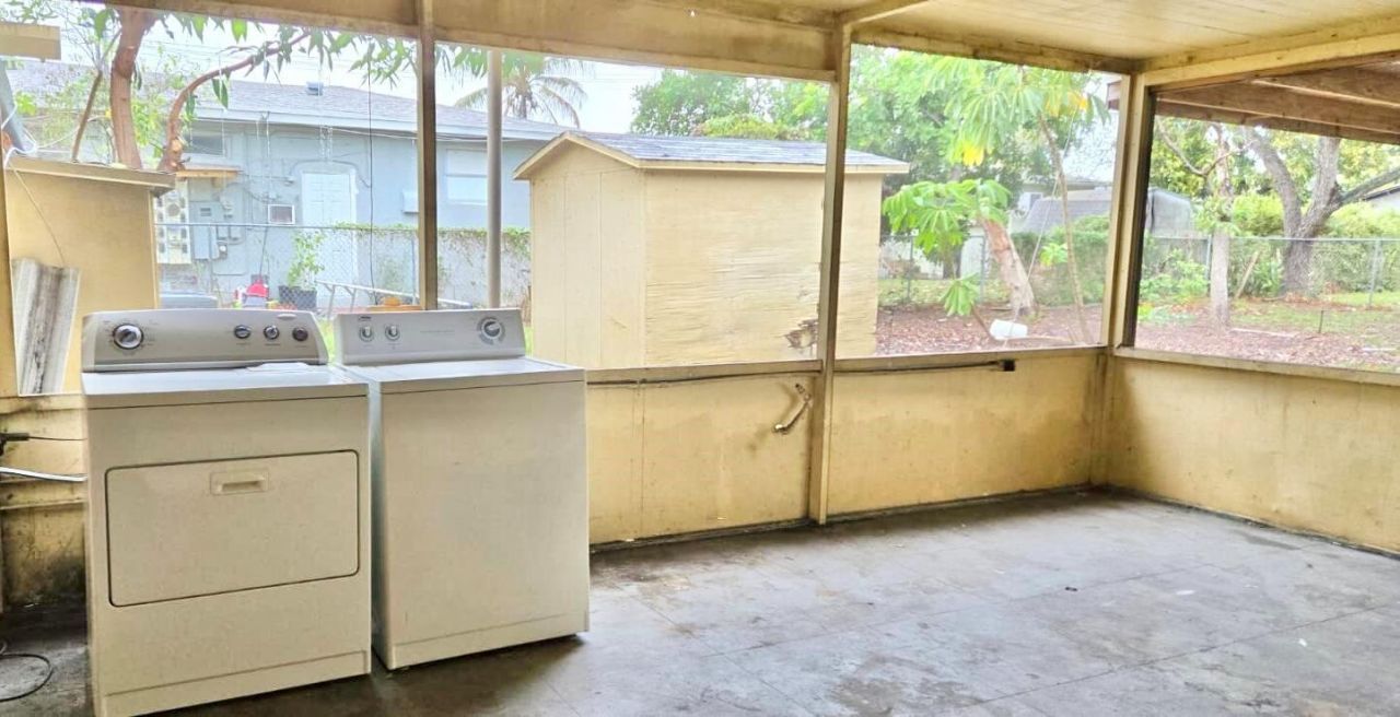 2325 Johnson Street , Hollywood, FL 33020 Photo