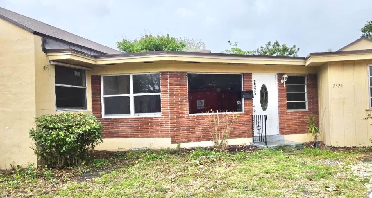2325 Johnson Street , Hollywood, FL 33020 Photo