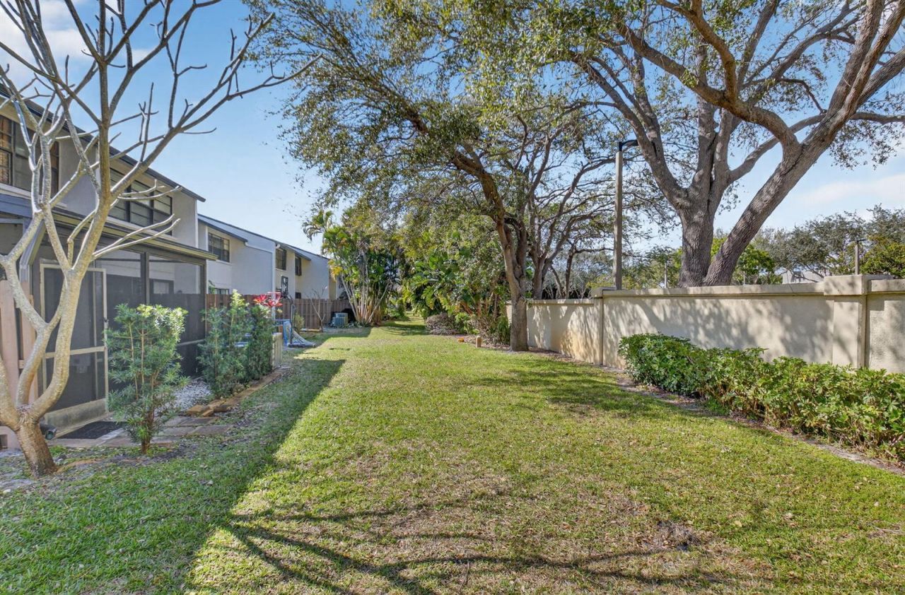 4761 NW 2nd Avenue , Unit 301, Boca Raton, FL 33431 Photo
