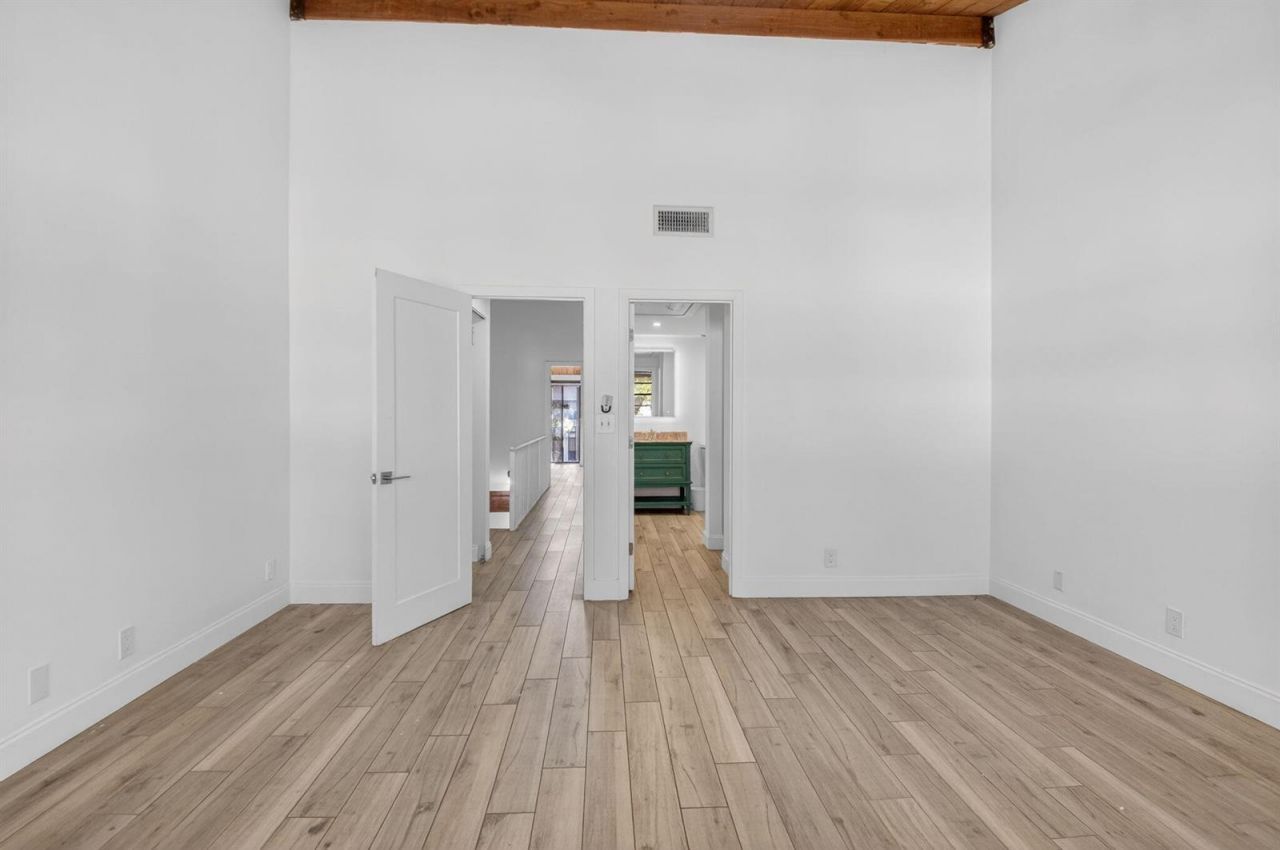 4761 NW 2nd Avenue , Unit 301, Boca Raton, FL 33431 Photo