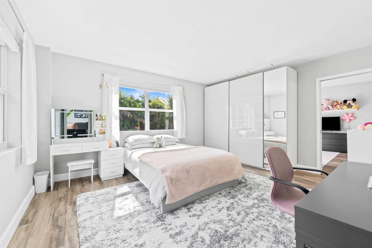 1881 Middle River Drive , Unit 206, Fort Lauderdale, FL 33305 Photo