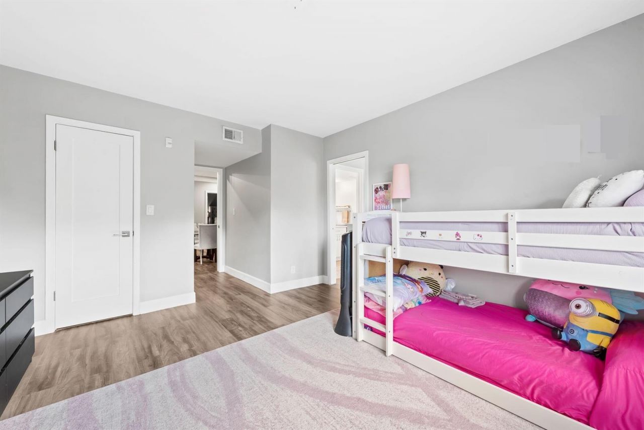 1881 Middle River Drive , Unit 206, Fort Lauderdale, FL 33305 Photo