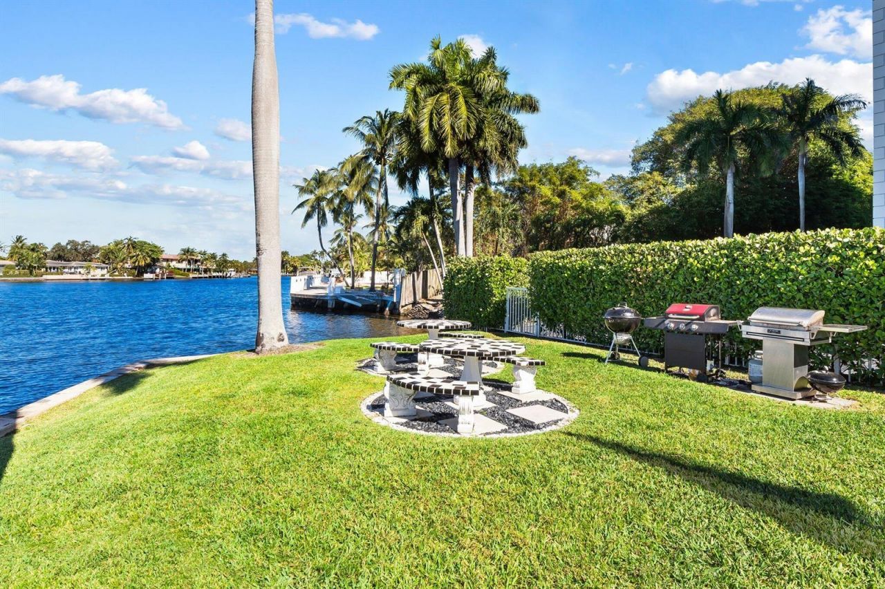 1881 Middle River Drive , Unit 206, Fort Lauderdale, FL 33305 Photo