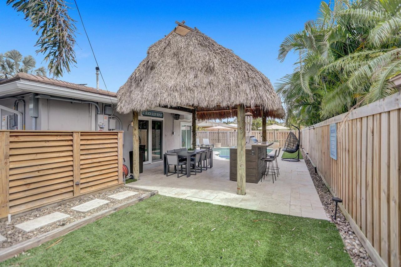 470 SE 4th Court , Pompano Beach, FL 33060 Photo