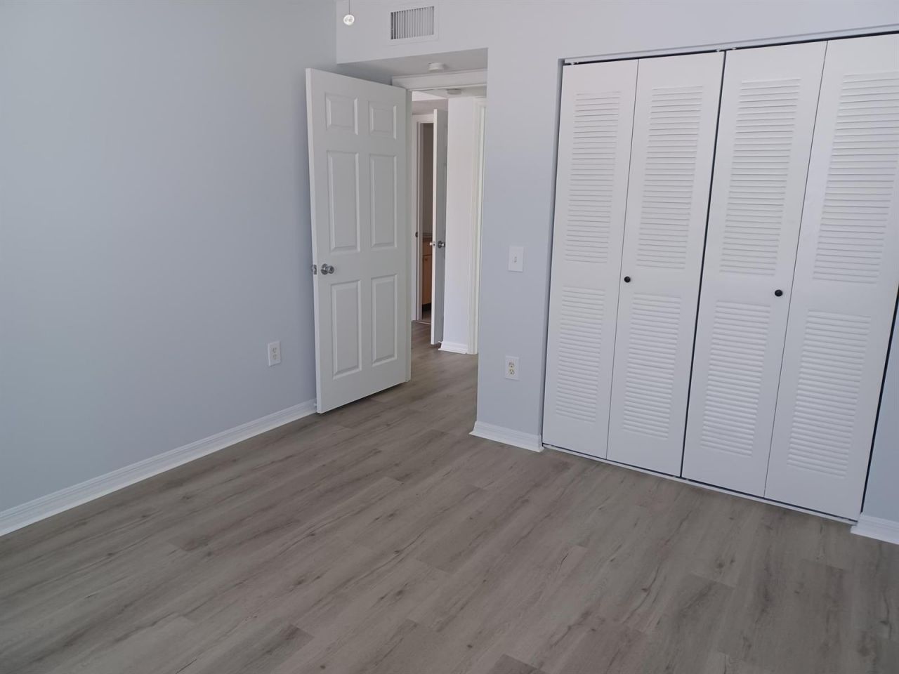 215 Villa Circle , Boynton Beach, FL 33435 Photo