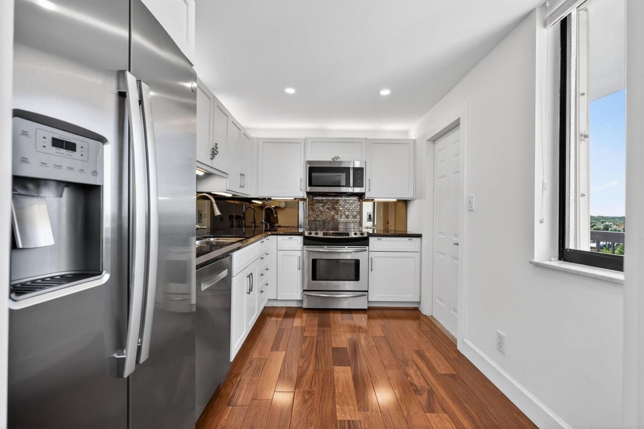 1605 S Us Highway 1 , Unit 504m3, Jupiter, FL 33477 Photo