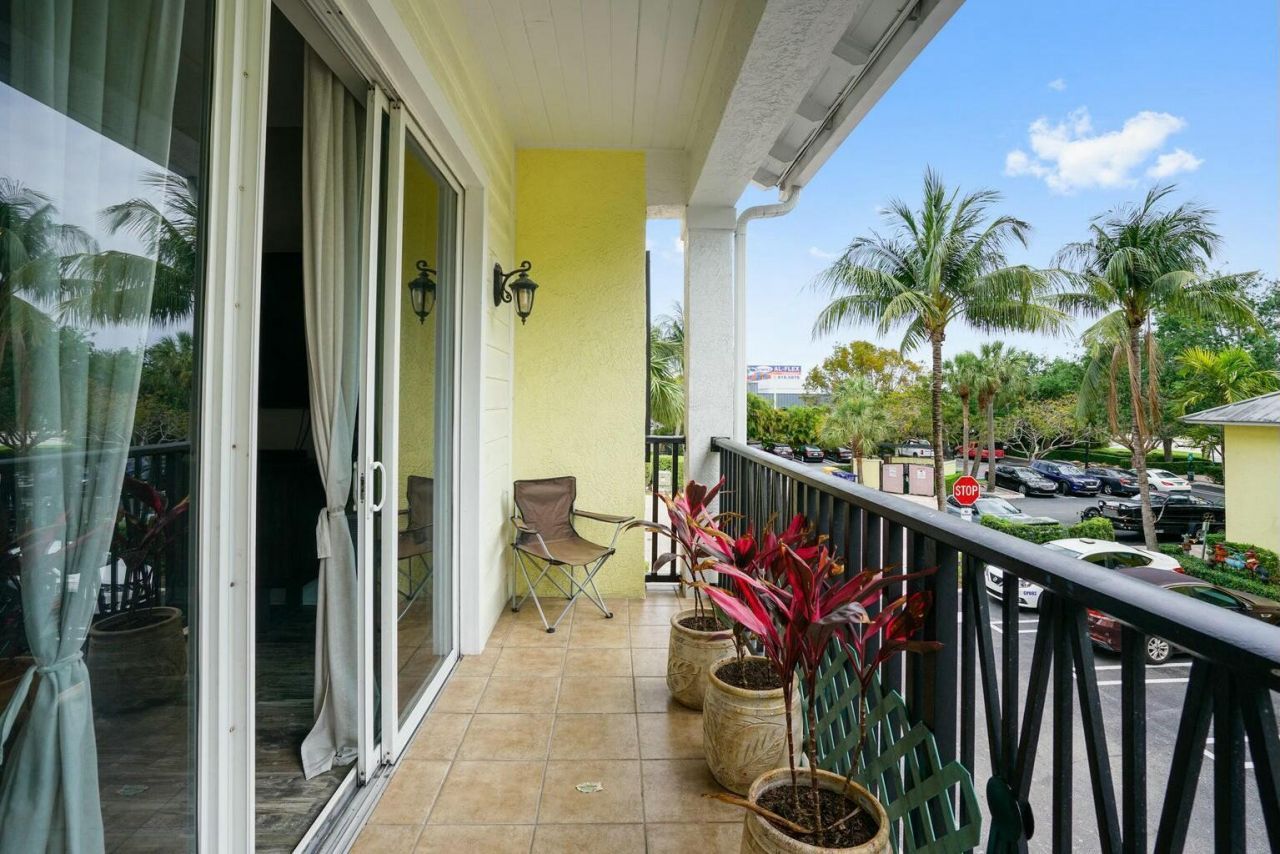 3120 E Latitude Circle , Unit 206, Delray Beach, FL 33483 Photo