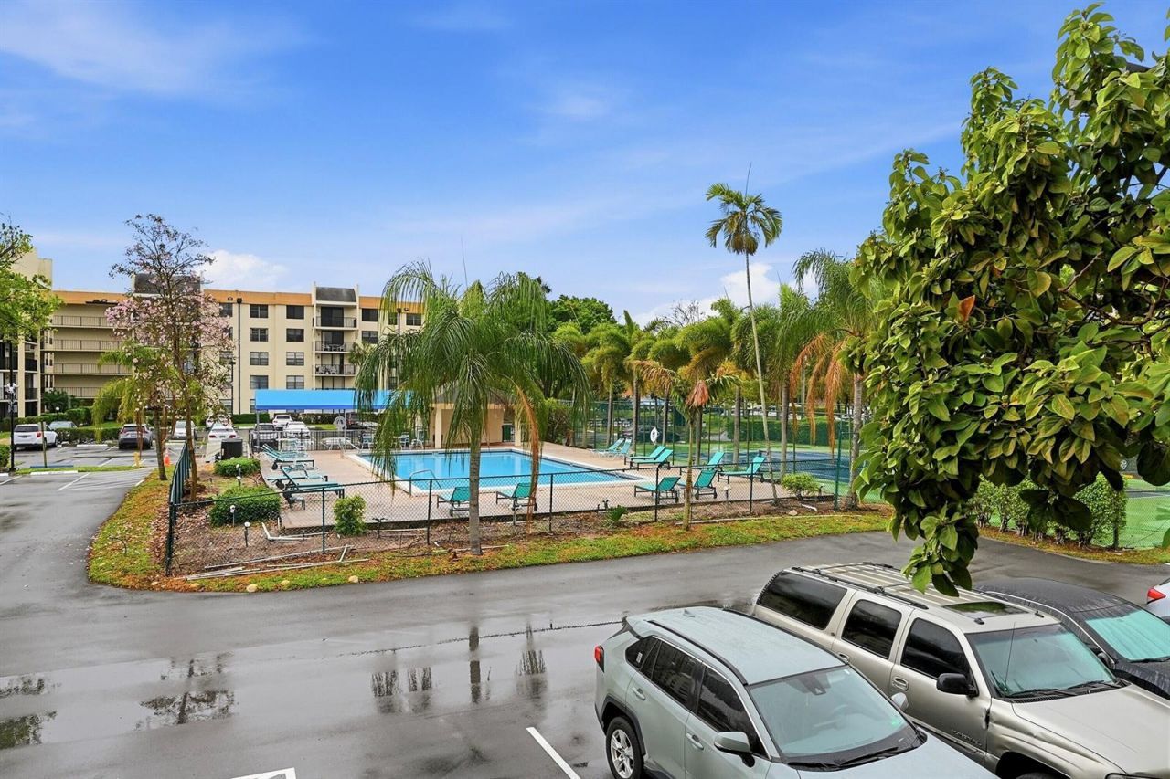 6195 Rock Island Road , Unit 210, Tamarac, FL 33319 Photo