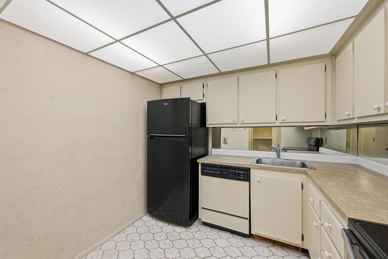 6195 Rock Island Road , Unit 210, Tamarac, FL 33319 Photo