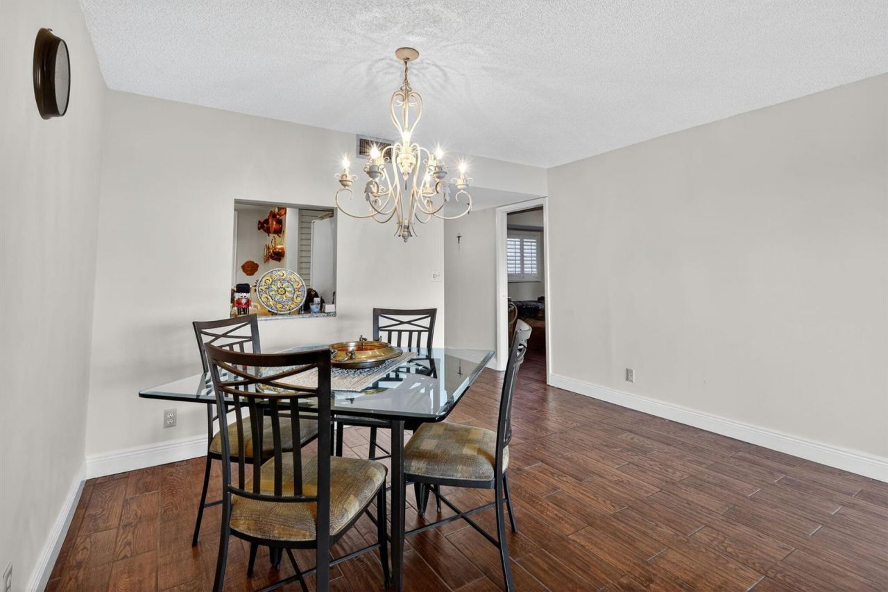 5340 NW 2nd Avenue , Unit 421, Boca Raton, FL 33487 Photo