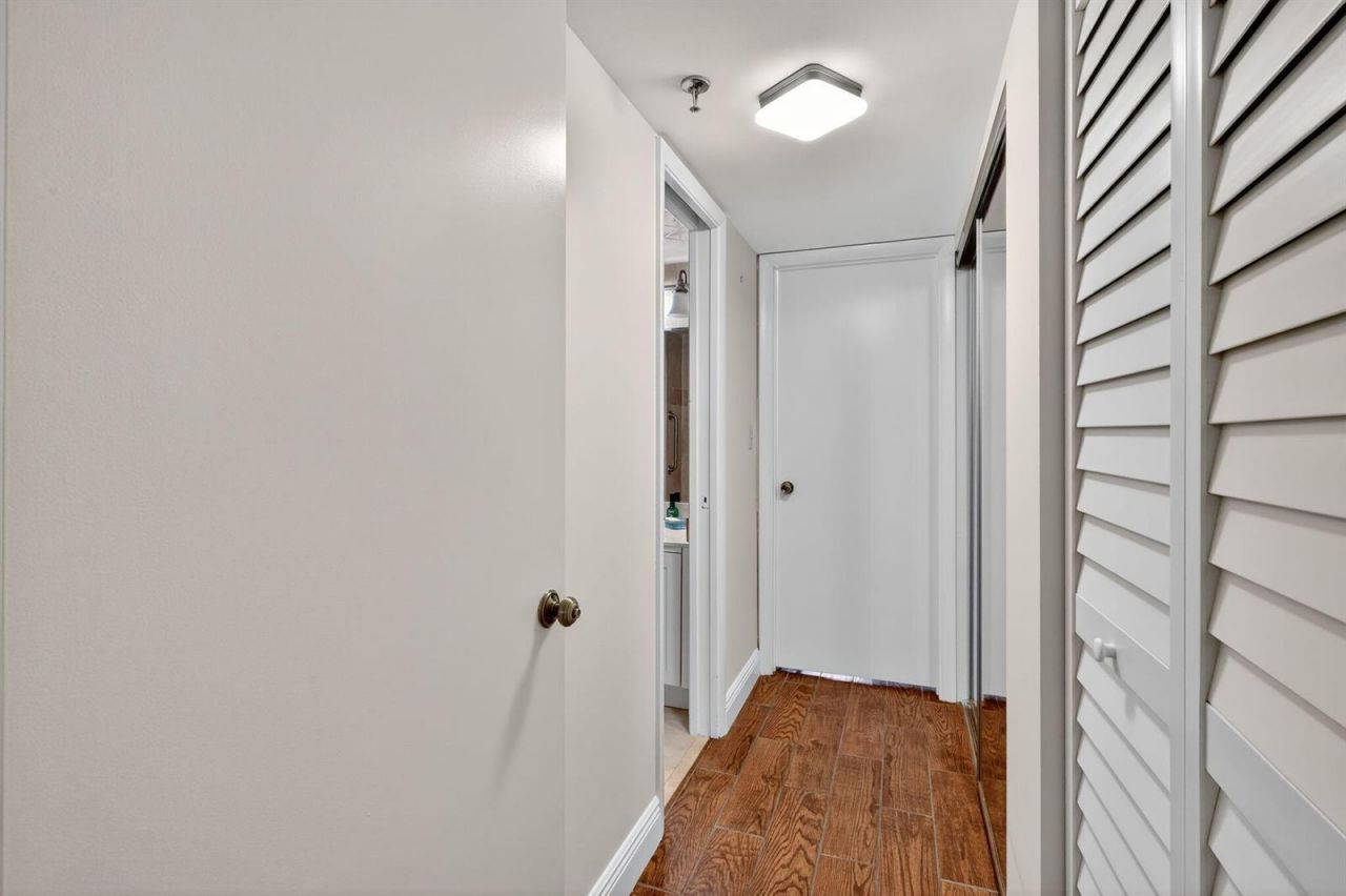 5340 NW 2nd Avenue , Unit 421, Boca Raton, FL 33487 Photo