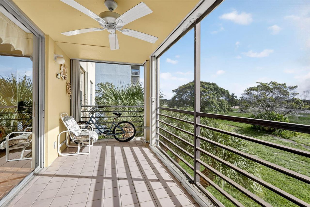 5340 NW 2nd Avenue , Unit 421, Boca Raton, FL 33487 Photo