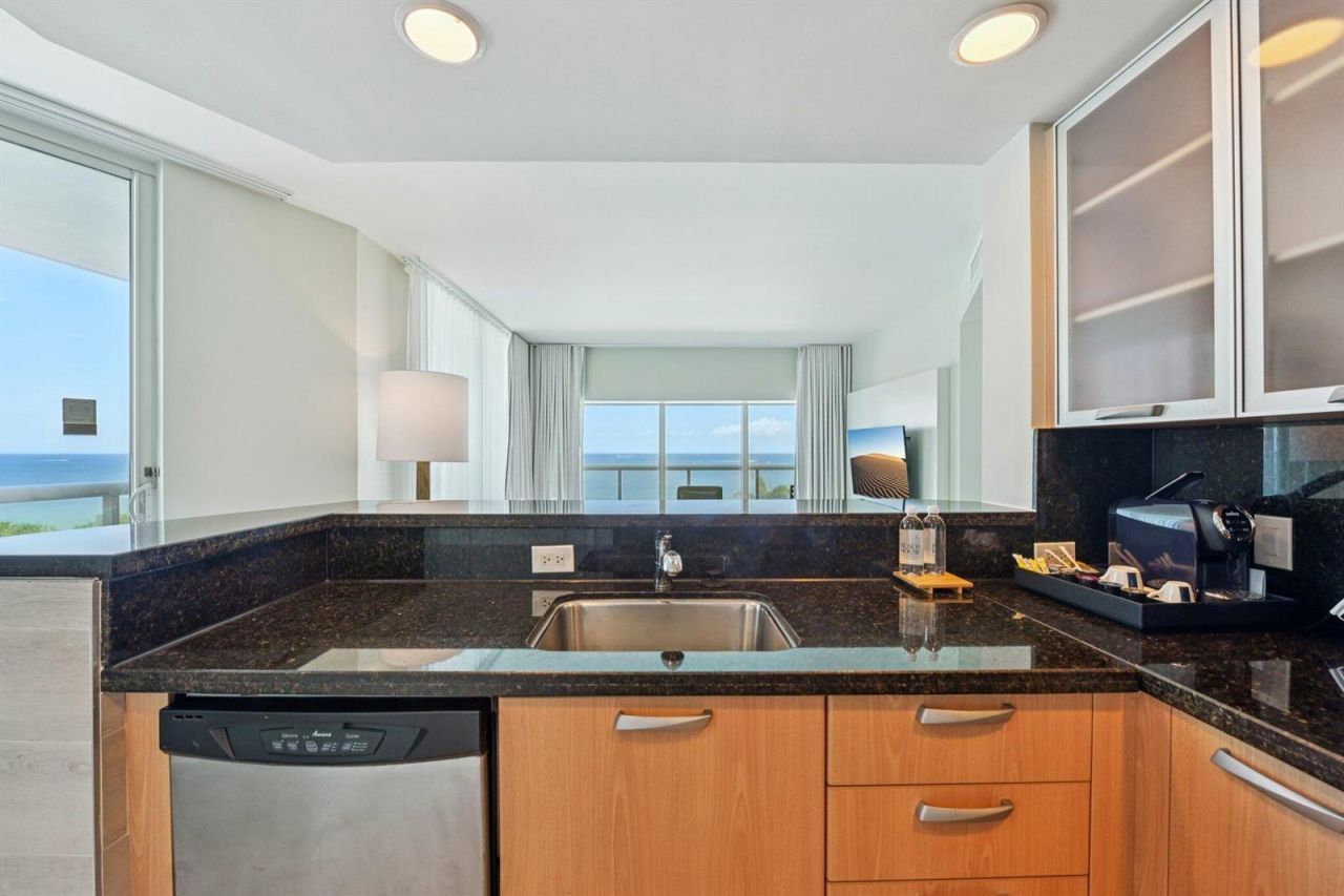 505 N Fort Lauderdale Beach Boulevard , Unit 818, Fort Lauderdale, FL 33304 Photo