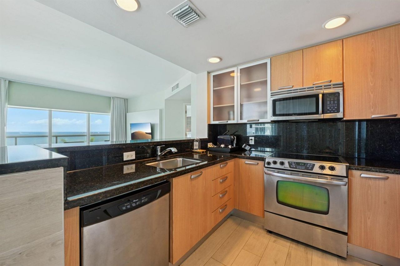 505 N Fort Lauderdale Beach Boulevard , Unit 818, Fort Lauderdale, FL 33304 Photo