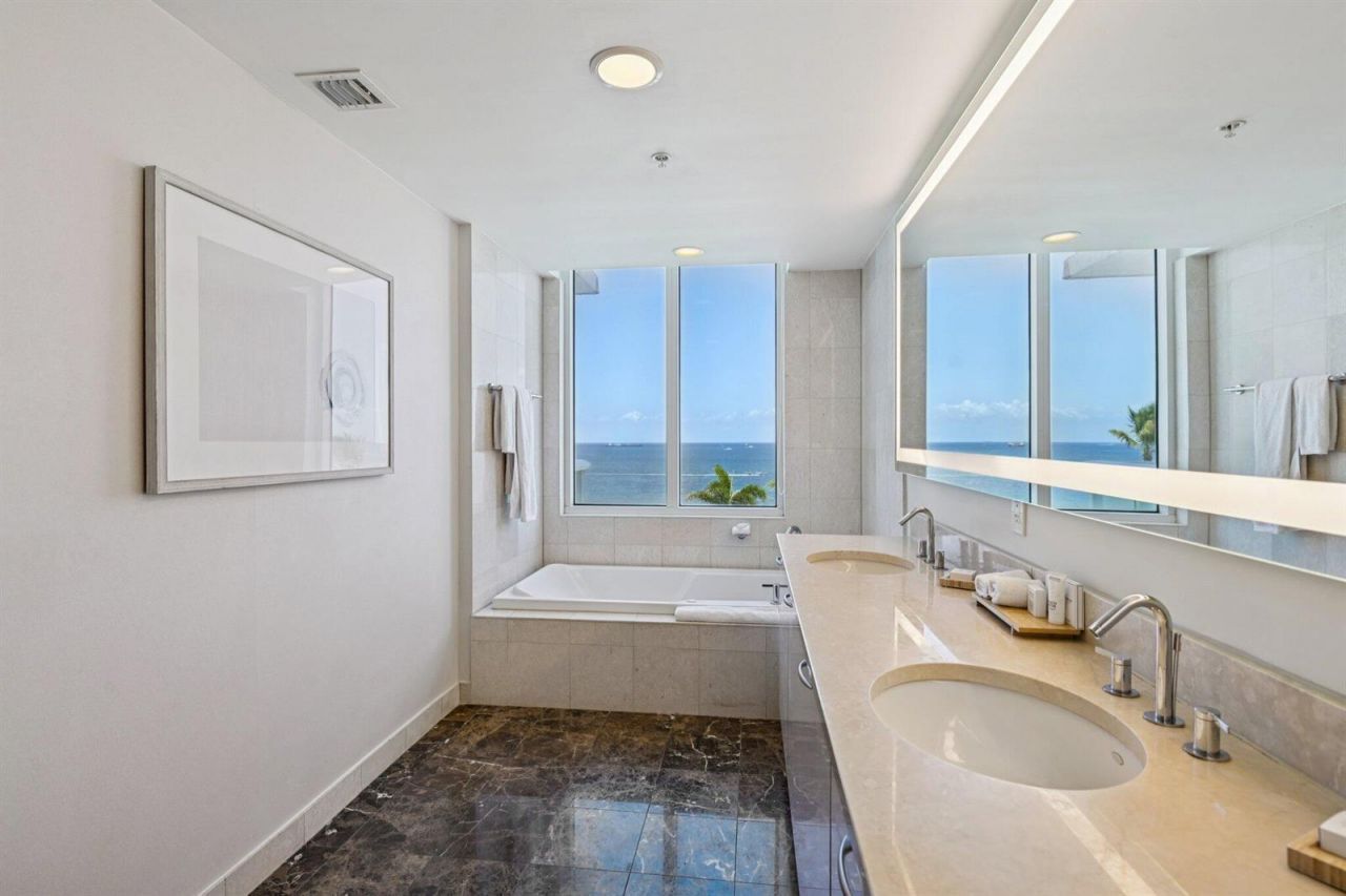 505 N Fort Lauderdale Beach Boulevard , Unit 818, Fort Lauderdale, FL 33304 Photo