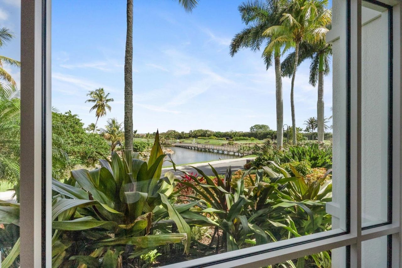 1832 Bridgewood Drive , Boca Raton, FL 33434 Photo